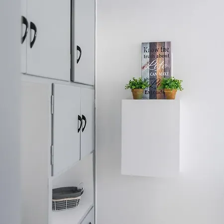 Syntagma Square By Livin Urbban Apartment *