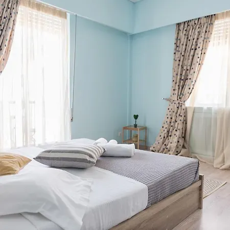 Syntagma Square By Livin Urbban Apartment