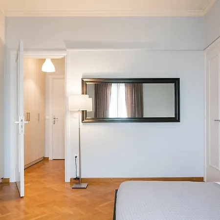 Apartment Syntagma Square By Livin Urbban Athens