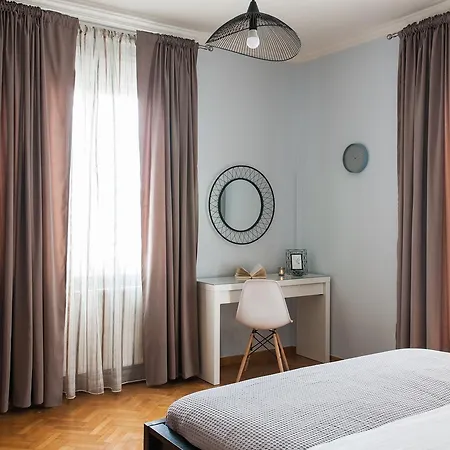 Apartment Syntagma Square By Livin Urbban *